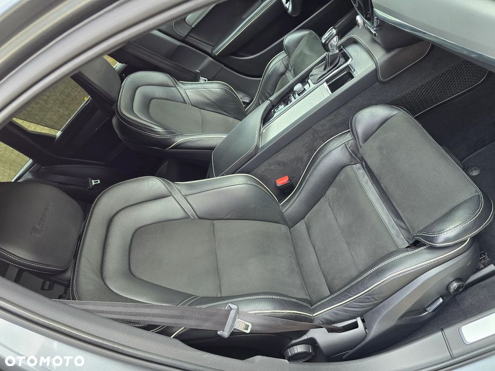Volvo V90 D4 Geartronic R Design - 27