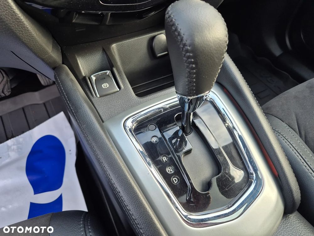 Nissan Qashqai 1.2 DIG-T N-Connecta Xtronic EU6 - 34