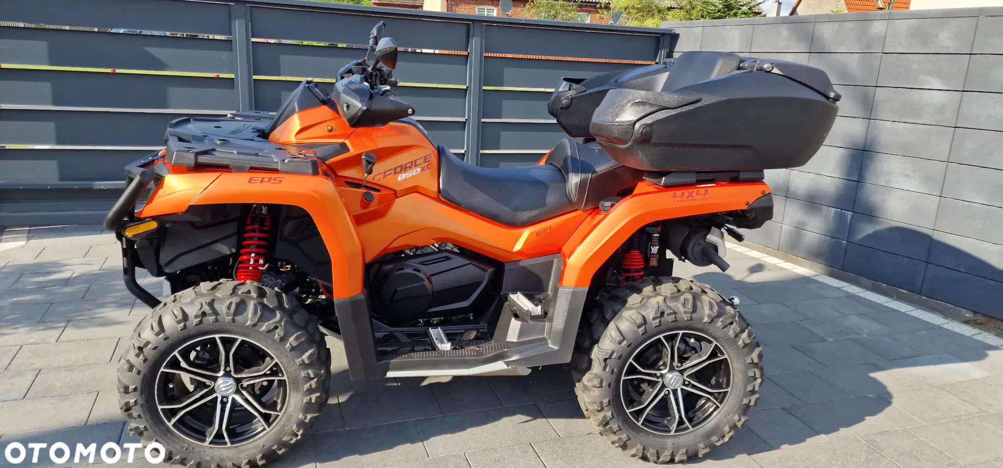 CFMoto CForce - 9