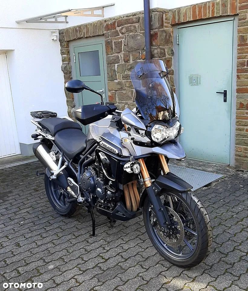 Triumph Tiger - 3