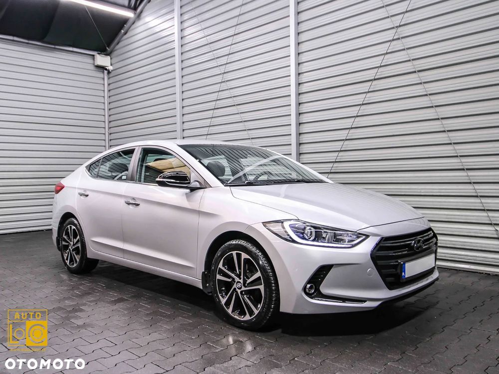 Hyundai Elantra 1.6 Comfort - 7