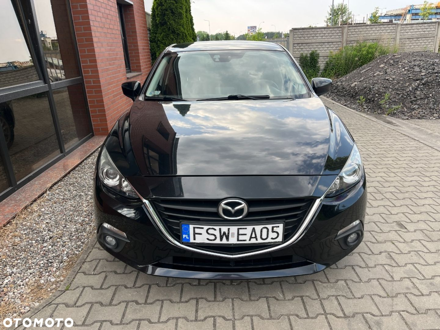 Mazda 3 - 5