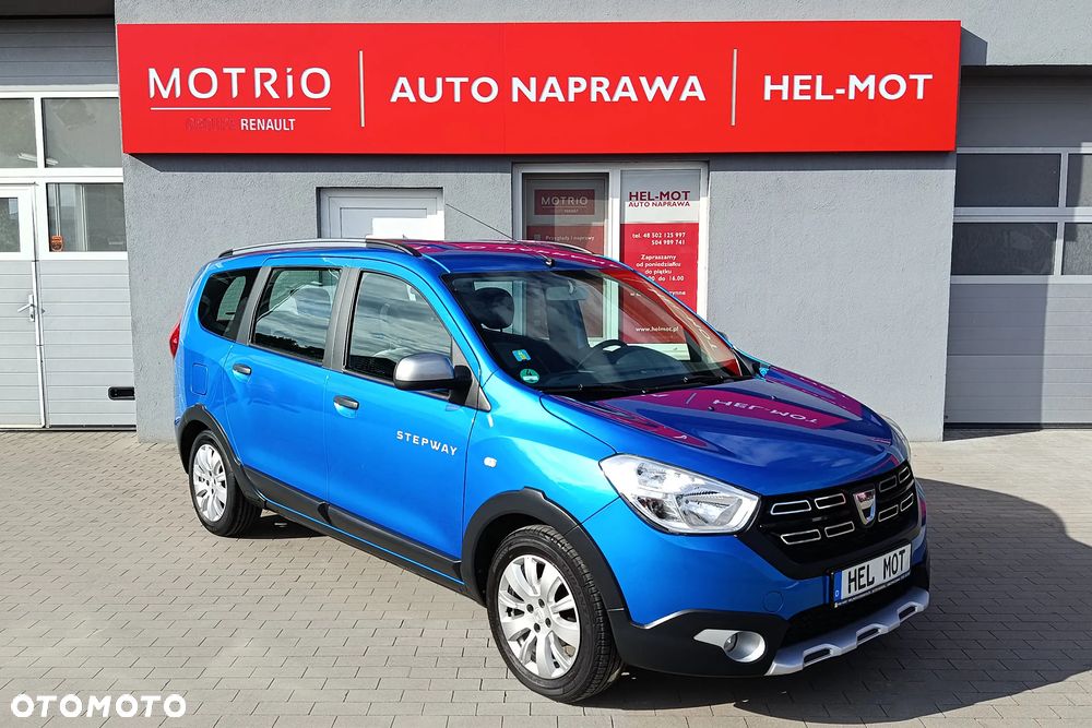 Dacia Lodgy SCe 100 Stepway - 11