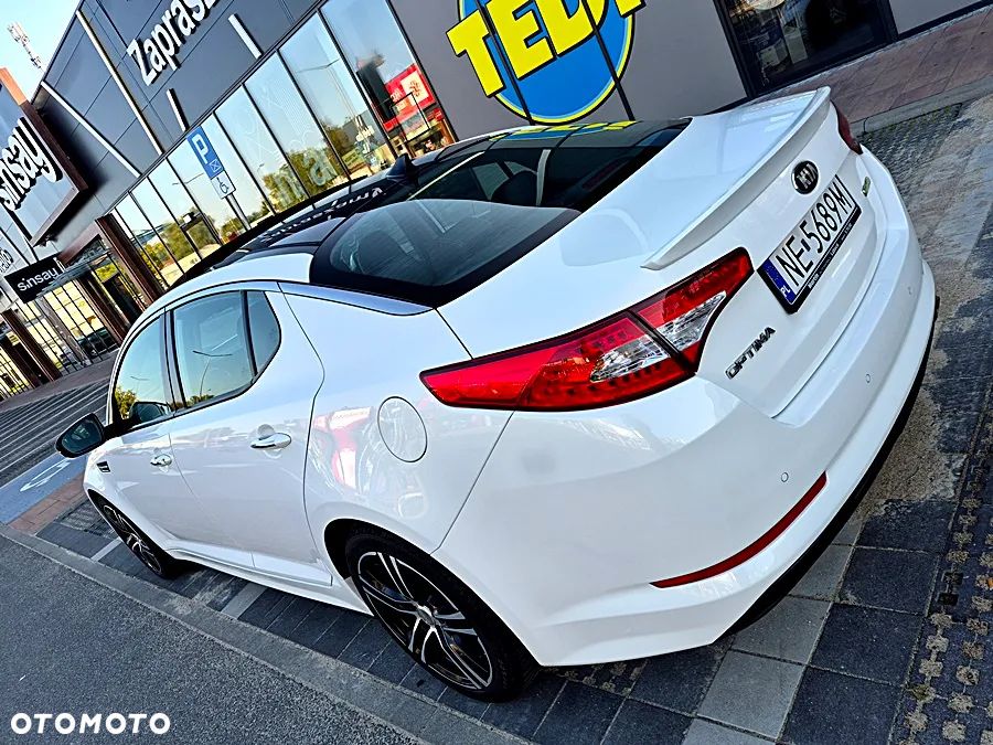 Kia Optima - 13