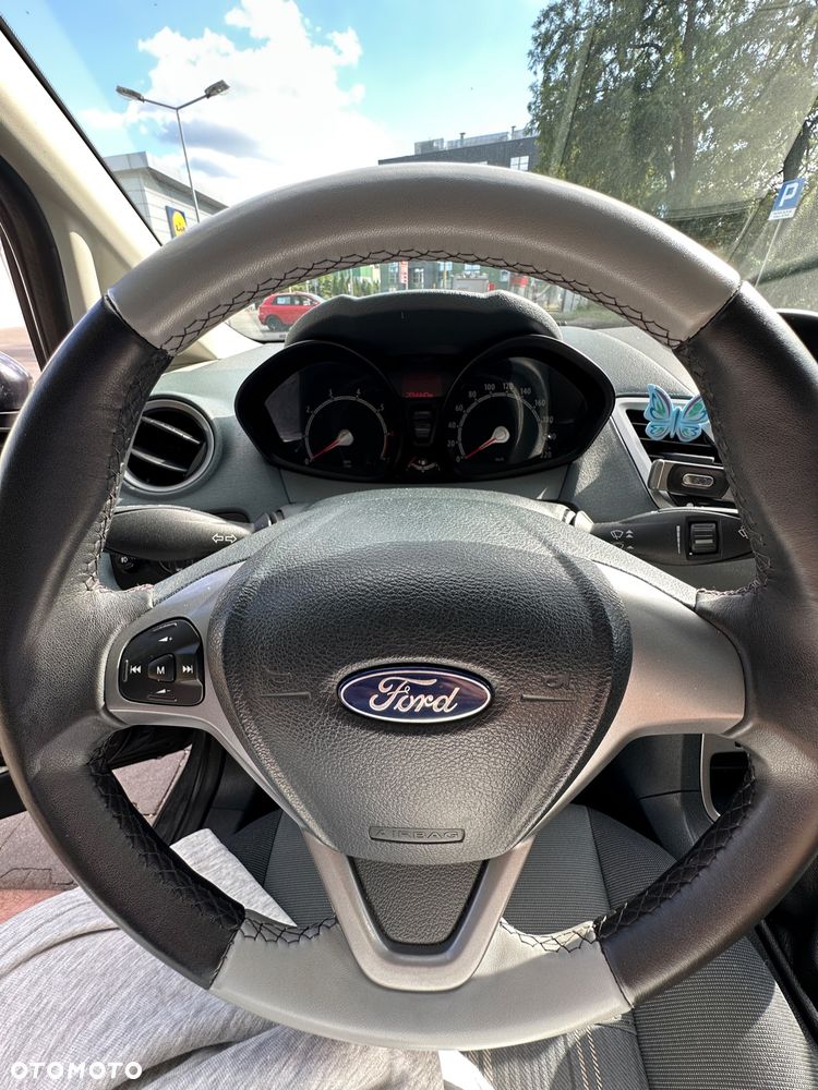 Ford Fiesta - 16