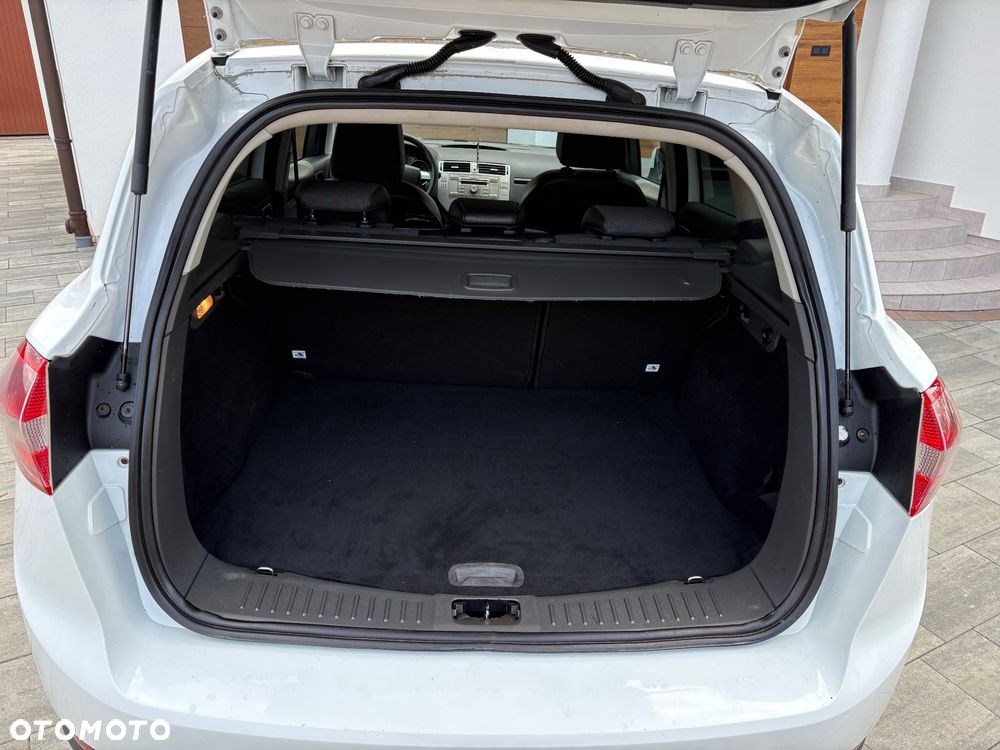 Ford Kuga 2.0 TDCi Trend - 12