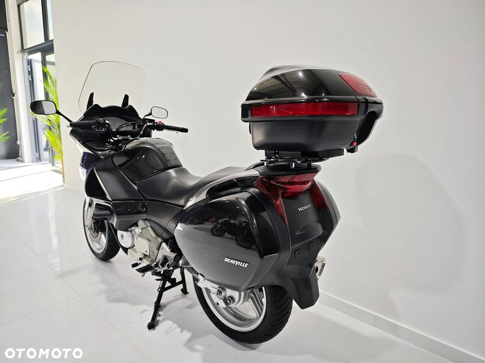 Honda Deauville - 13