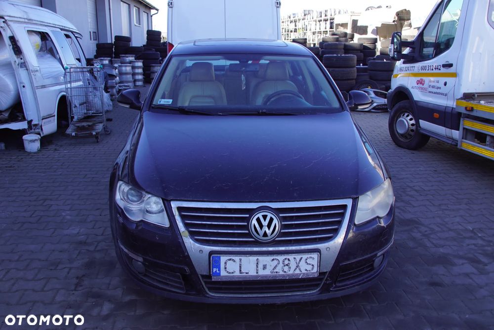 Auto na części - Volkswagen Passat B6 2.0 TDI 170 KM BMR KDA LC9X 2007R Silnik Skrzynia Drzwi Maska Błotnik Klapa Zderzak Lampa Klamka Szyba Lusterko Deska Kokpit Sterownik Moduł Czujnik Licznik Wyświetlacz Panel Kierownica - 8