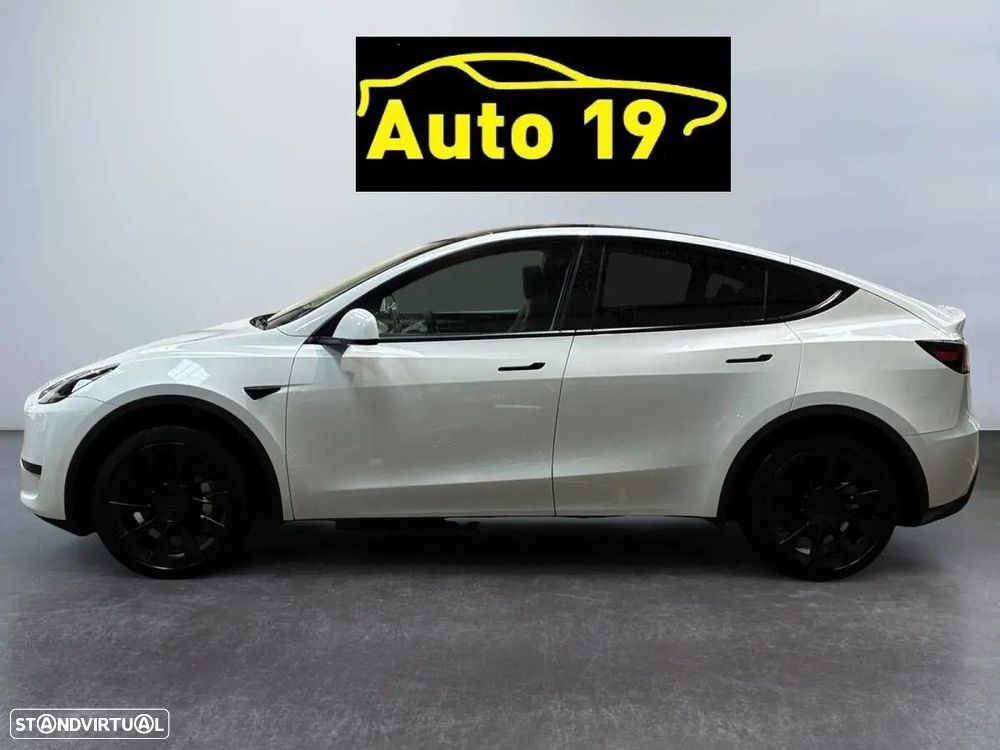 Tesla Model Y RWD - 9