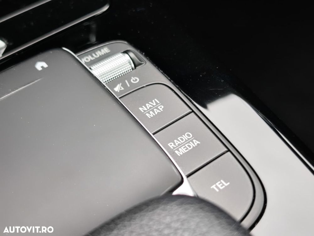 Mercedes-Benz CLA 200 7G-DCT - 29