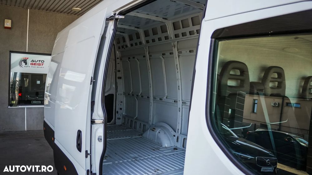 Iveco Daily - 10