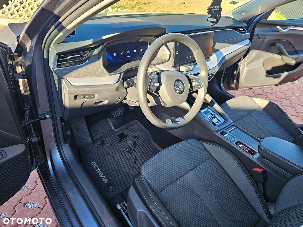 Skoda Octavia 2.0 TDI Style DSG - 13