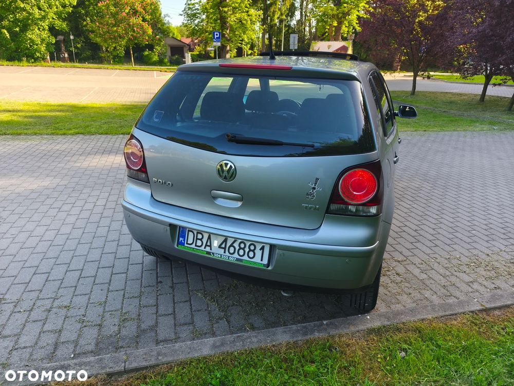 Volkswagen Polo 1.4 TDI Comfortline - 6