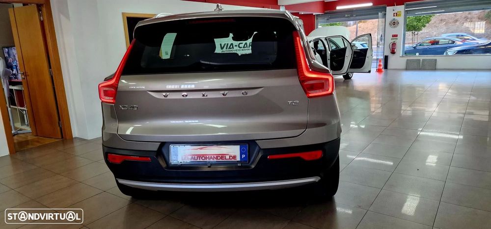 Volvo XC 40 1.5 T2 Momentum Plus Geartronic - 16