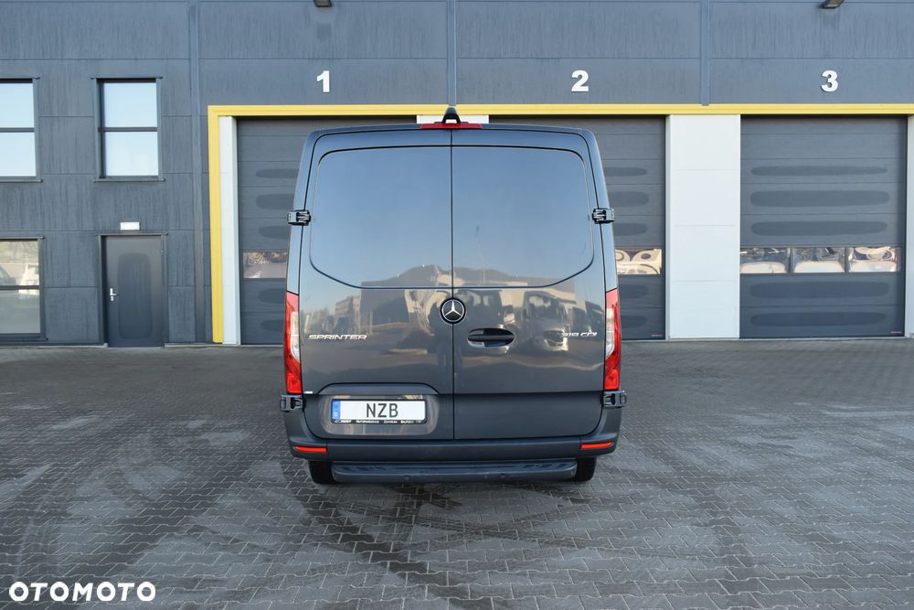 Mercedes-Benz Sprinter 319 V6 3.0 LED*Navi*Distronic*Webasto - 6