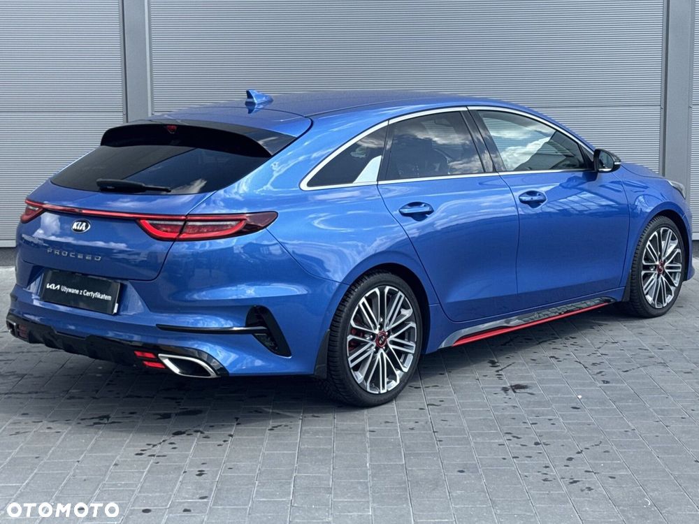 Kia ProCeed 1.6 T-GDI GT DCT - 12