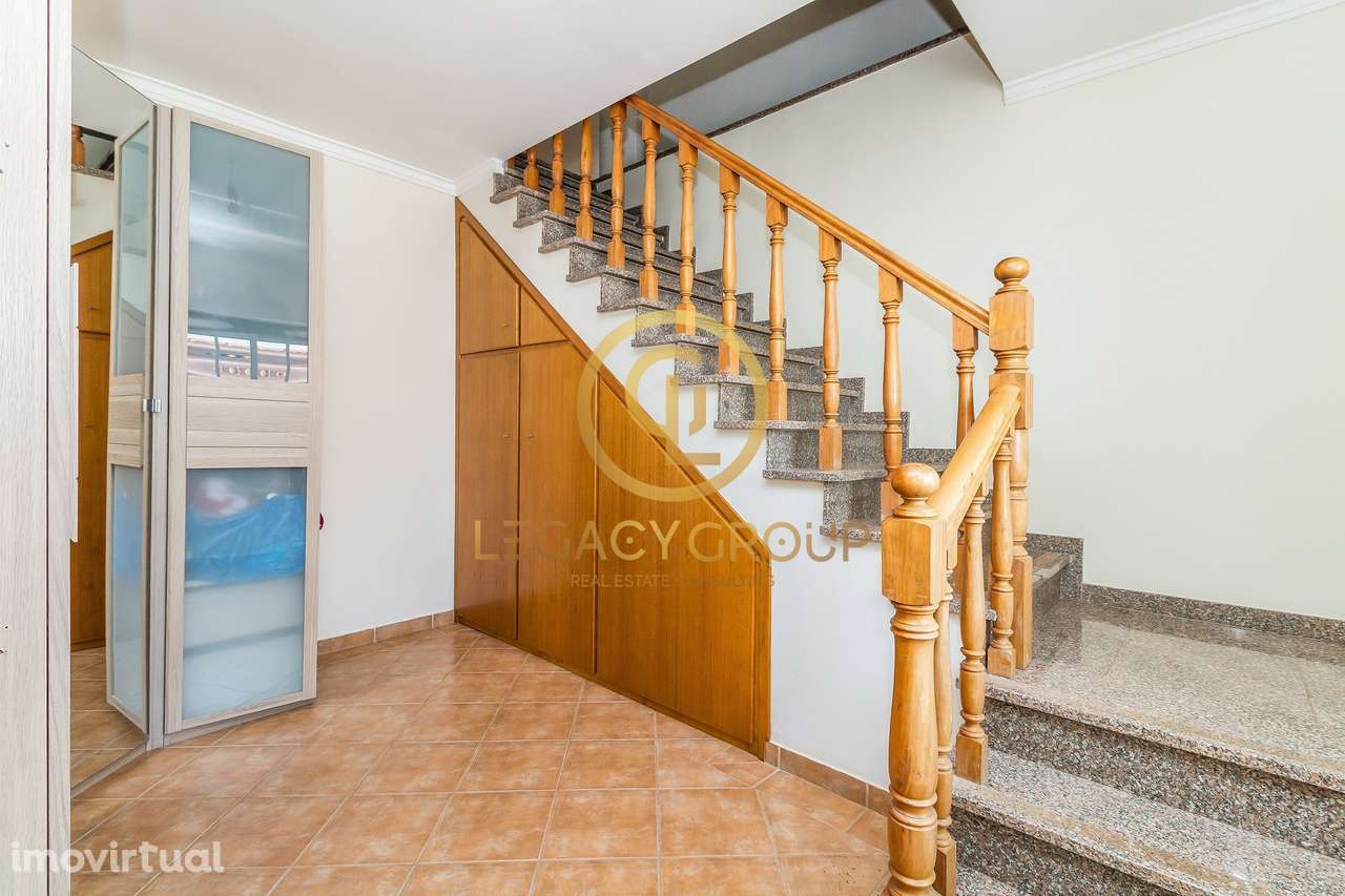 Moradia T5 + 3  Apartamentos T2, em Tunes - Grande imagem: 5/60