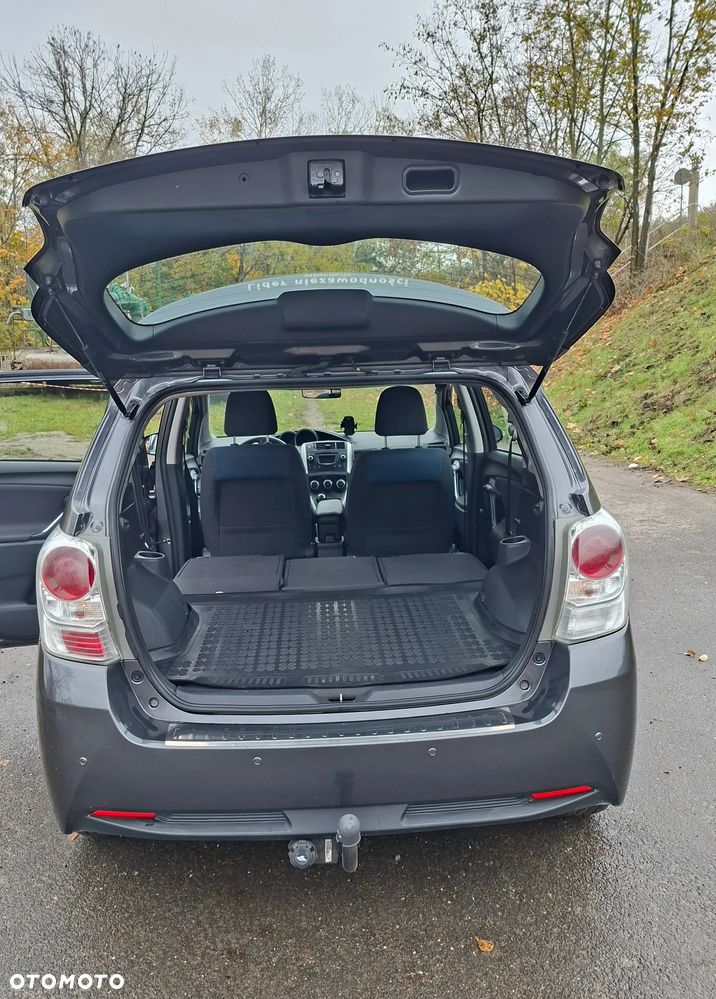 Toyota Verso - 10