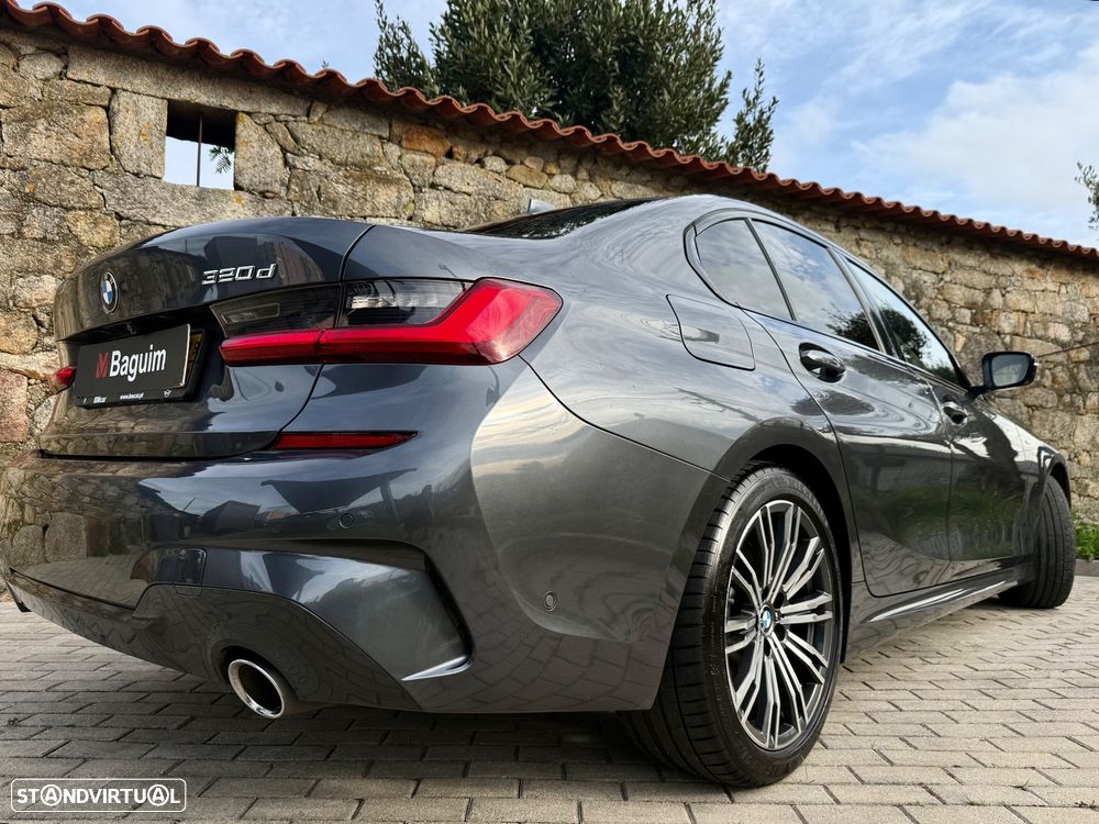 BMW 320 d Pack M Shadow Auto - 5