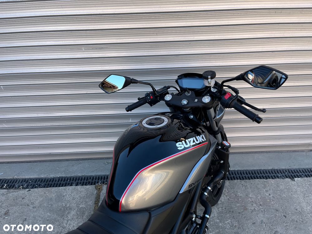 Suzuki SV - 14