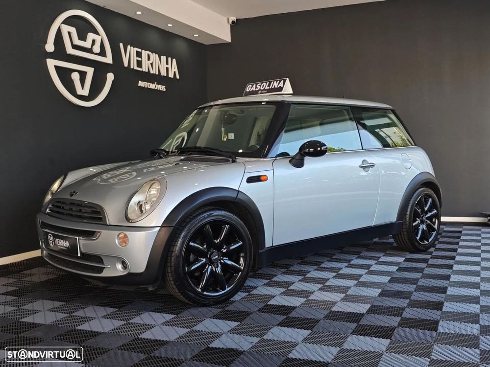 MINI 3 Portas - 8