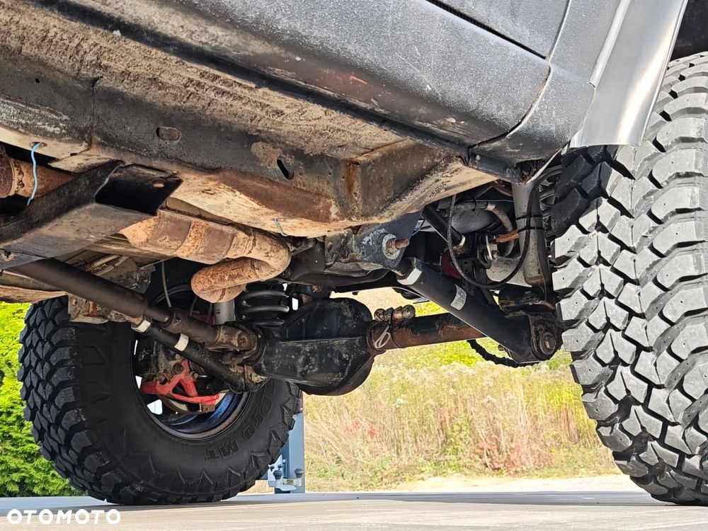 Jeep Cherokee 4.0 Limited - 22