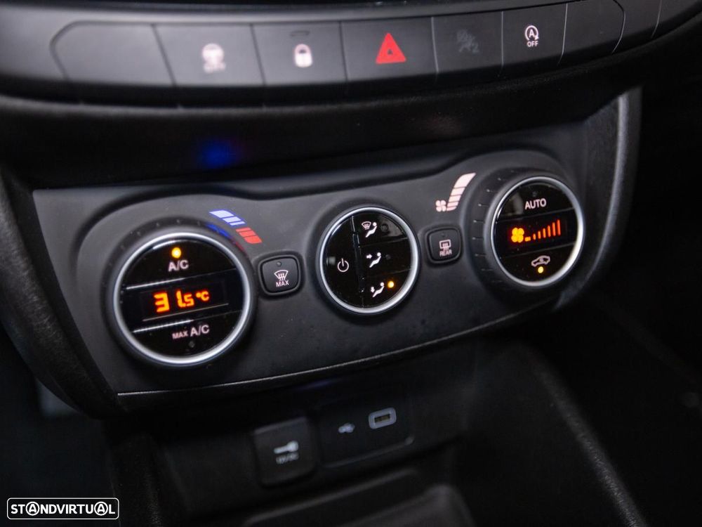 Fiat Tipo Station Wagon 1.3 M-Jet Lounge - 16