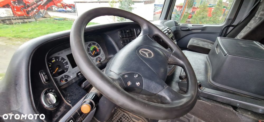 Mercedes-Benz ACTROS - 30