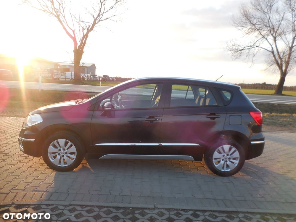 Suzuki SX4 - 4