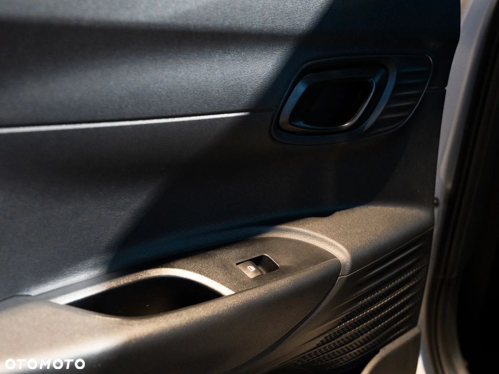 Hyundai Bayon 1.2 MPI Modern - 37