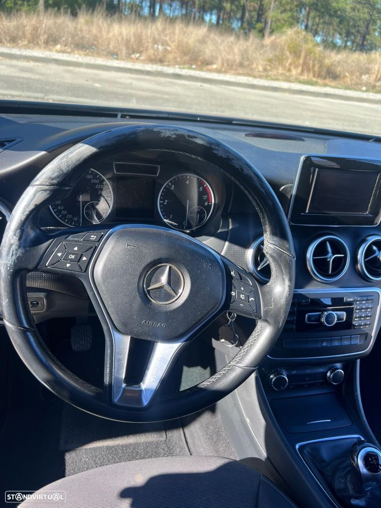 Mercedes-Benz A 180 CDi BE Urban - 18