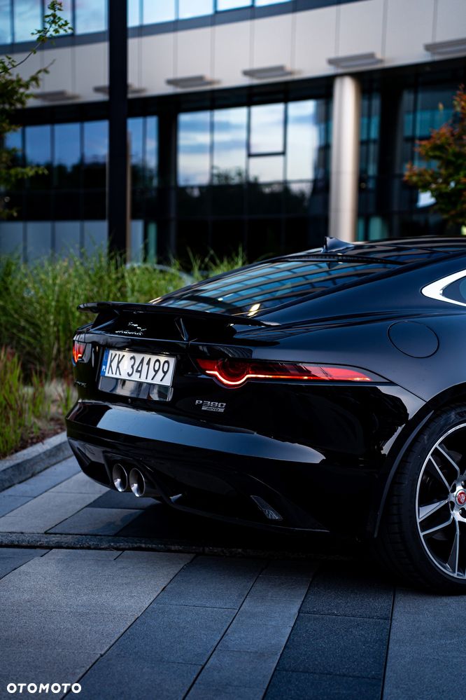 Jaguar F-Type AWD R-Dynamic - 7