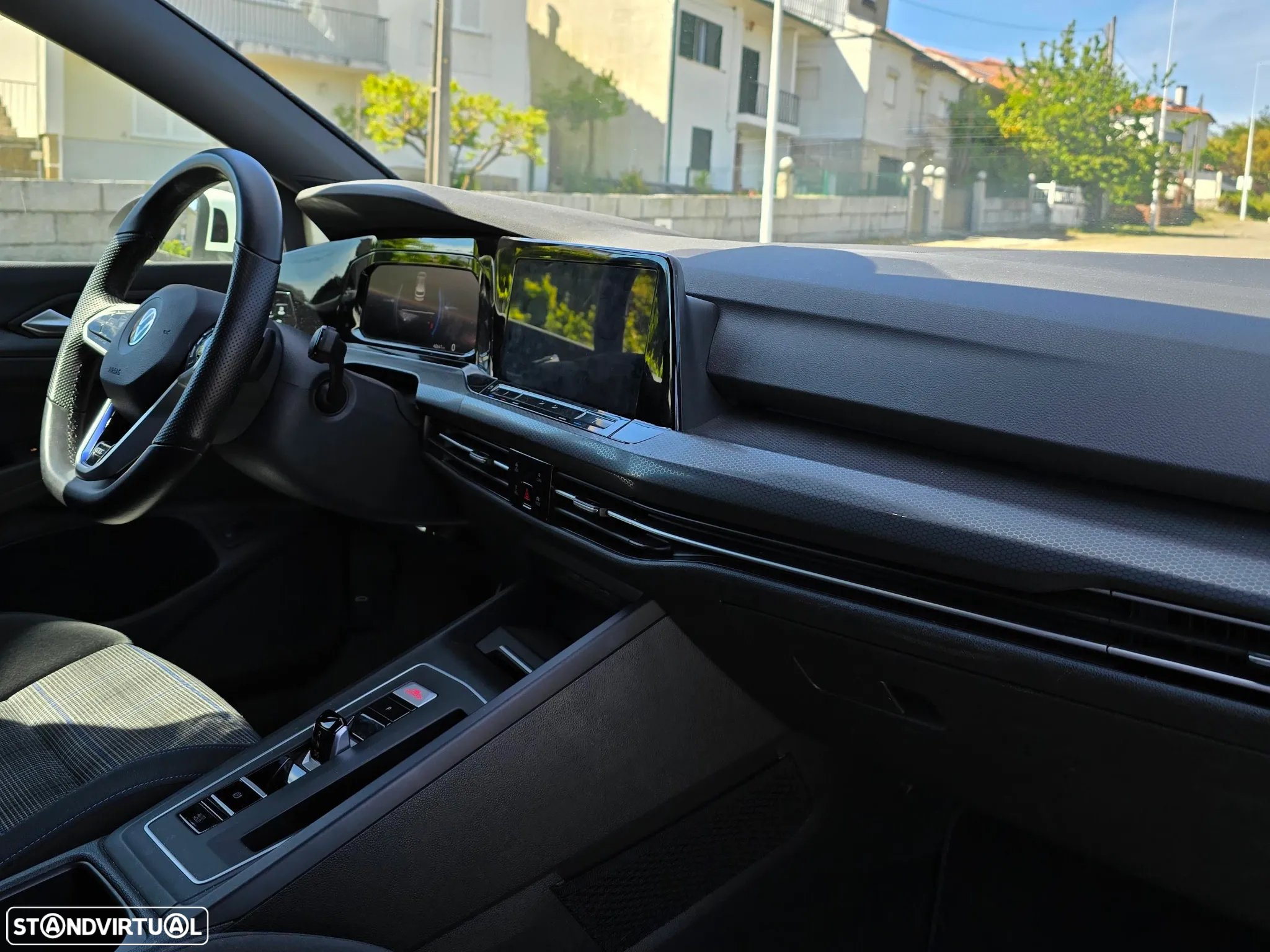 VW Golf 1.4 TSI GTE+ DSG - 26