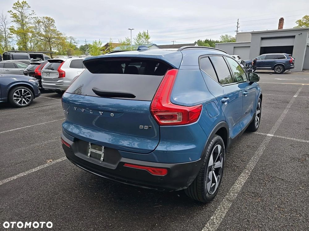 Volvo XC 40 B5 AWD Ultimate Dark - 3