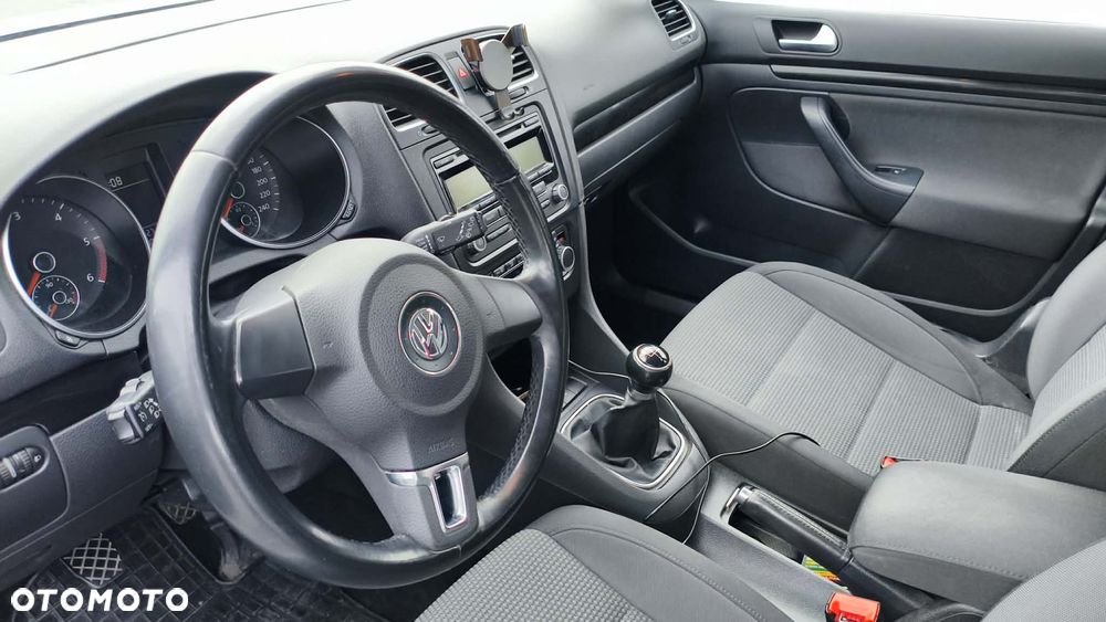 Volkswagen Golf 1.6 TDI DPF Comfortline - 4