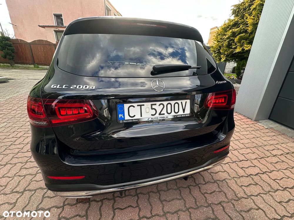 Mercedes-Benz GLC 200 d 4-Matic Business Edition - 8