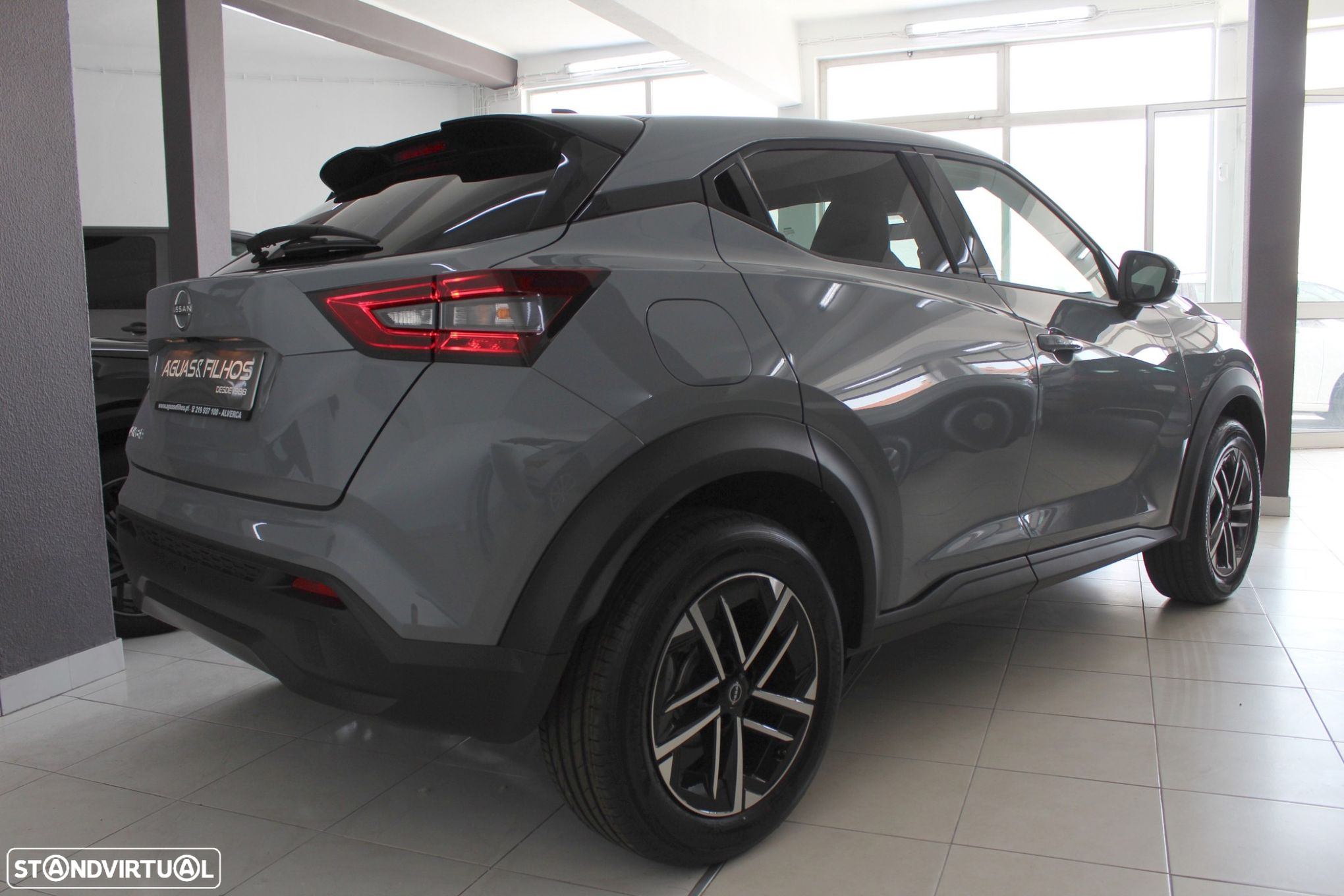 Nissan Juke 1.0 DIG-T N-Connecta NAV. - 3