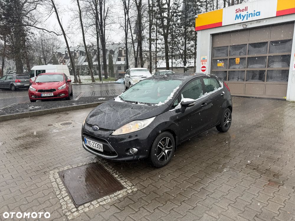 Ford Fiesta 1.25 Ambiente EU5 - 8