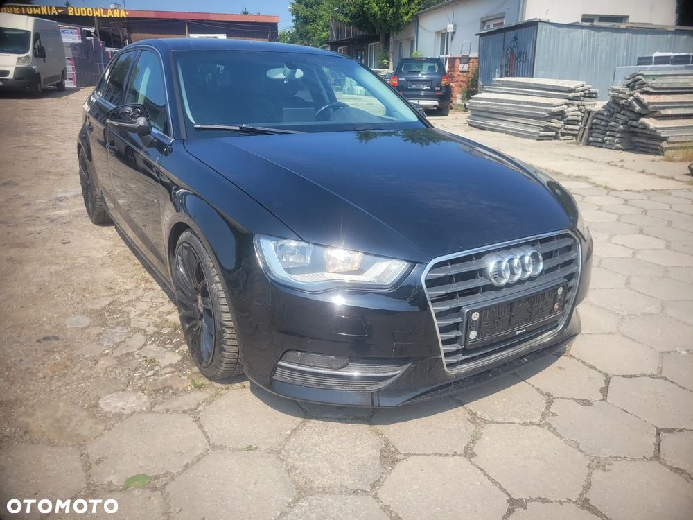Audi A3 Sportback 1.6 TDI DPF Ambition - 3