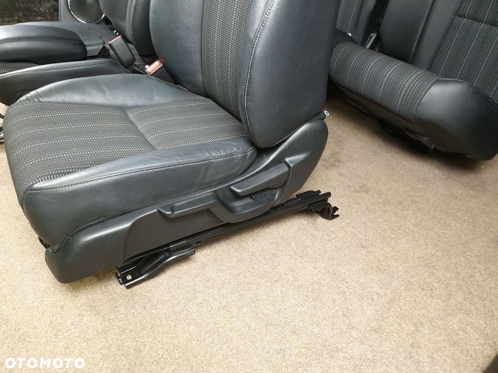 HONDA HR-V 2015-2018r Fotele Kanapy Boczki Skórzane - 17