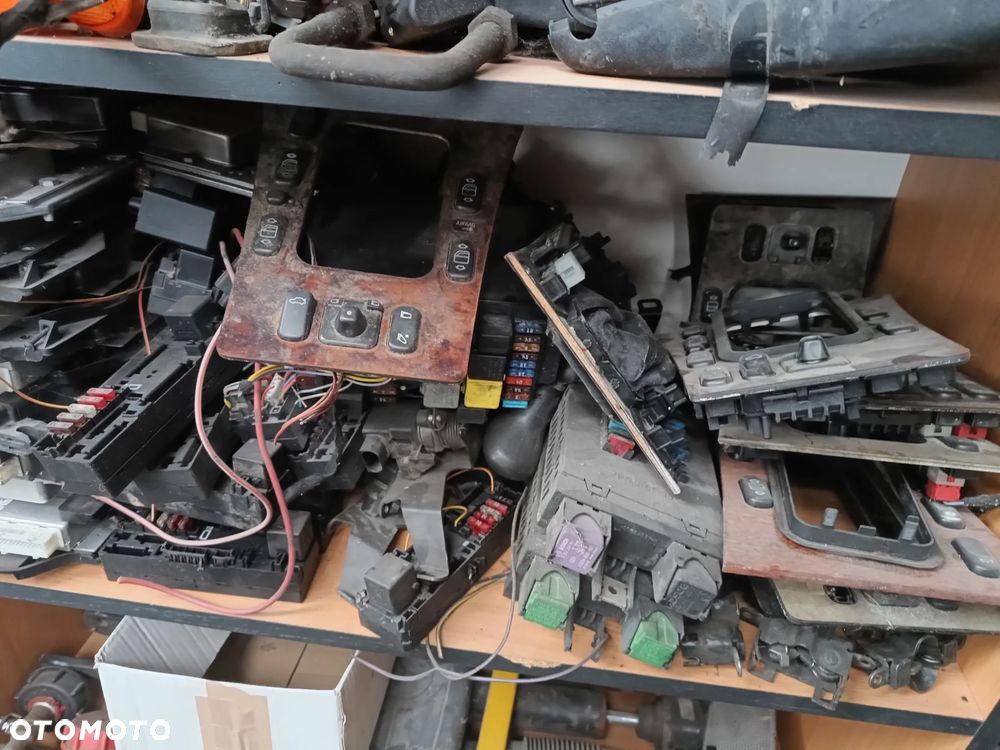 Lampa tylna przednia Mercedes w210 e klasa przed lift i po lift - 11