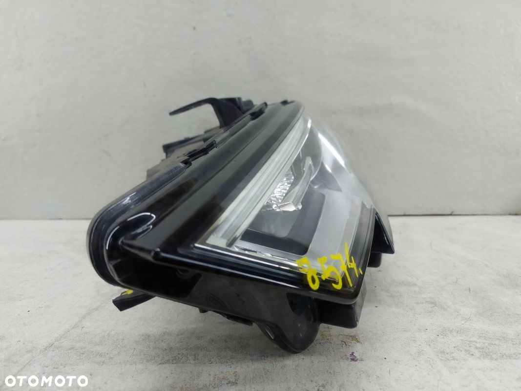 Audi A3 8V lift 16-20 Xenon LED prawa lampa przednia przód reflektor - 4