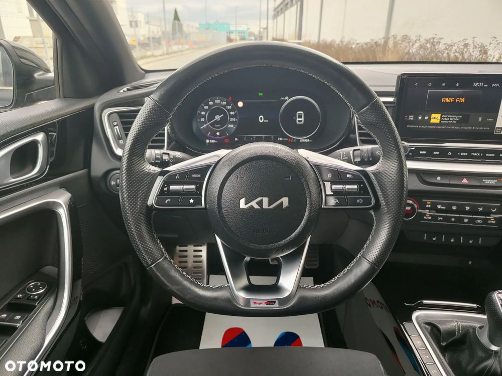 Kia ProCeed 1.5 T-GDI GT Line - 17