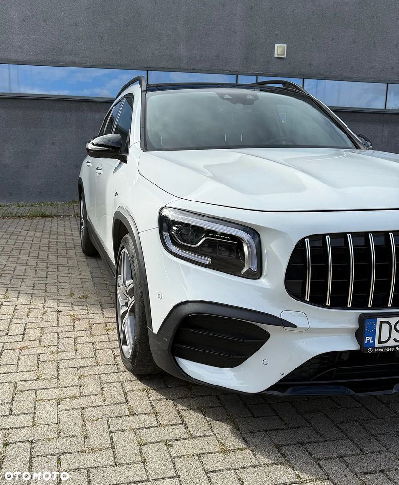 Mercedes-Benz GLB AMG 35 4-Matic - 2