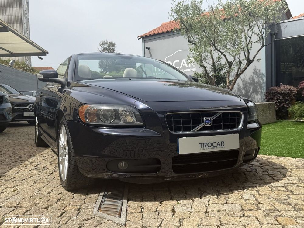 Volvo C70 2.0 D Momentum - 8
