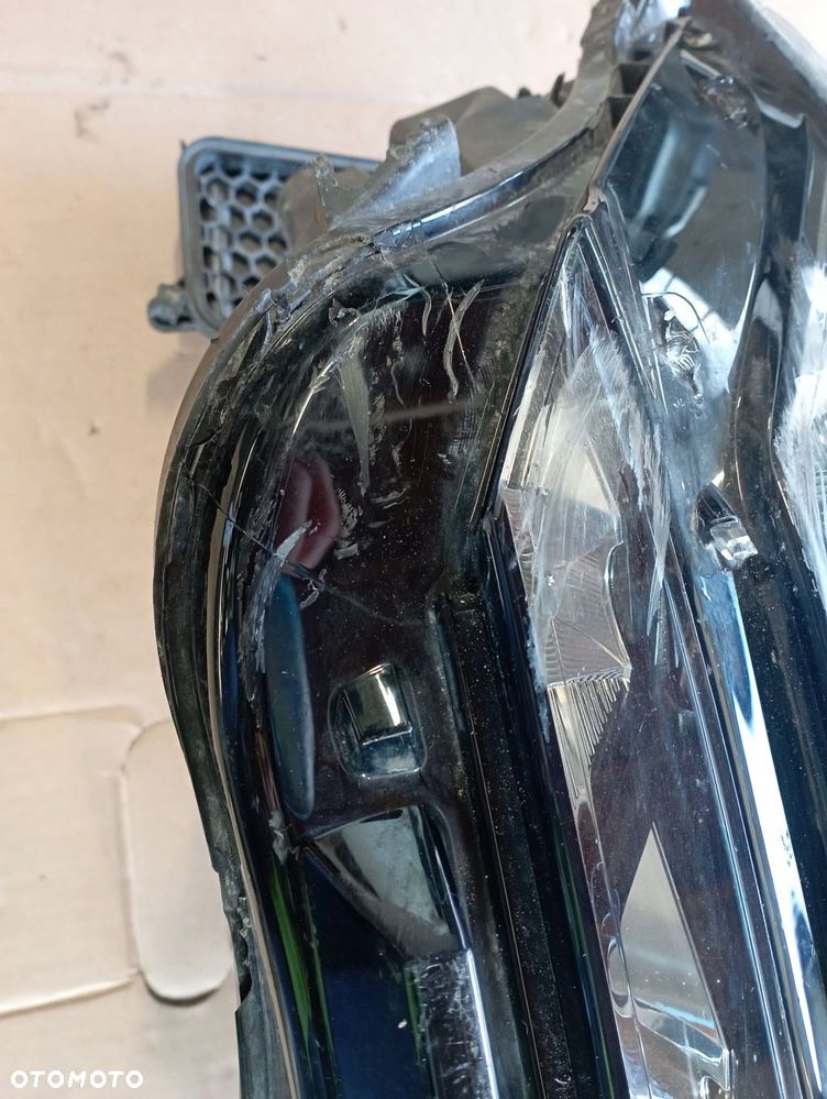 VW TOUAREG III LAMPA PRAWA PRZÓD PRZEDNIA 761941082 - 3