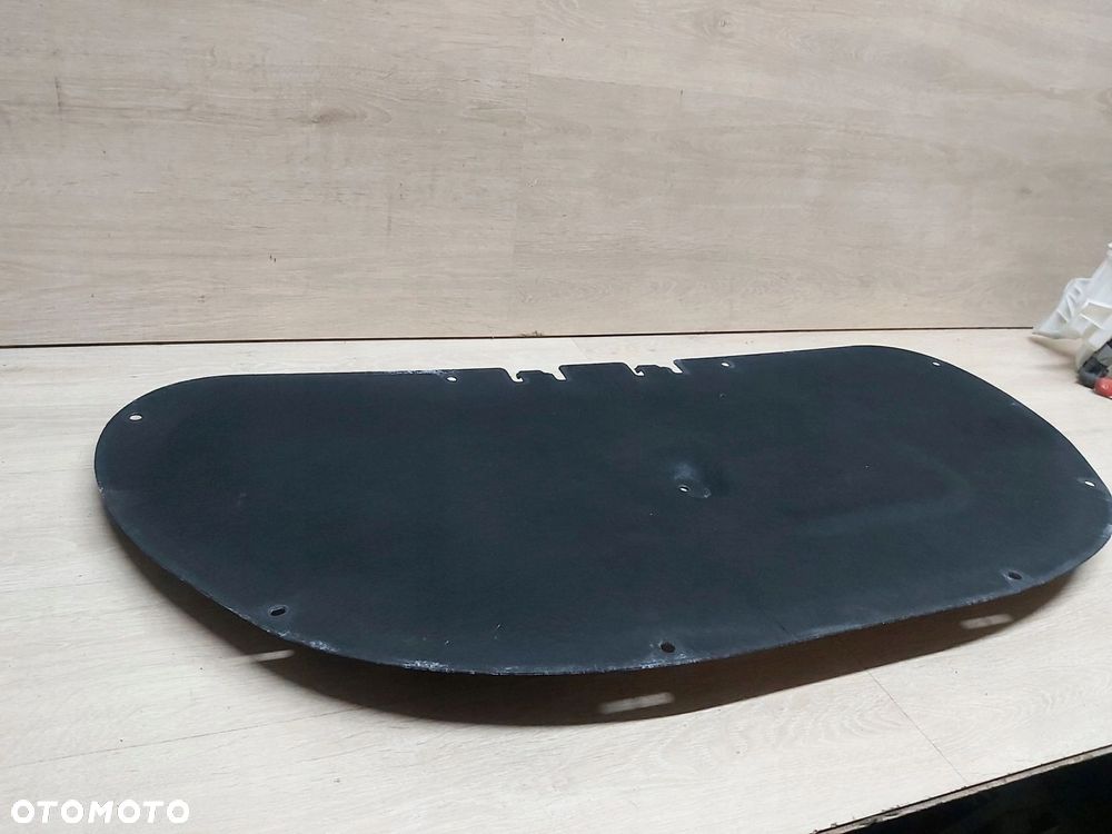 OMODA E5 wygłuszenie podbitka maski Elektryk - 3