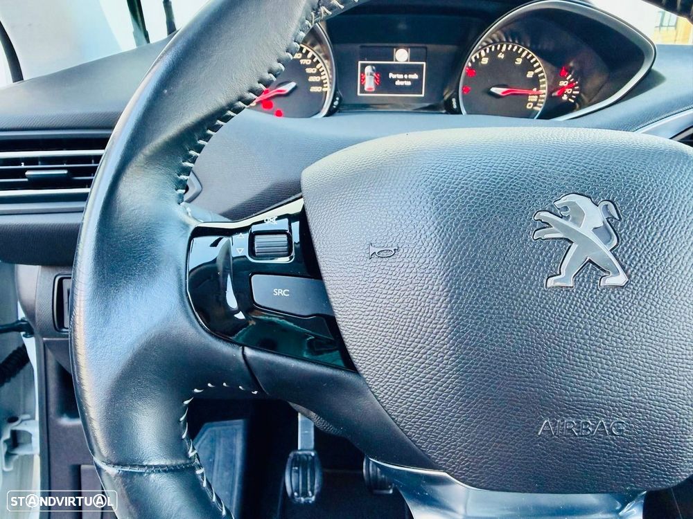Peugeot 308 1.2 PureTech Active - 16