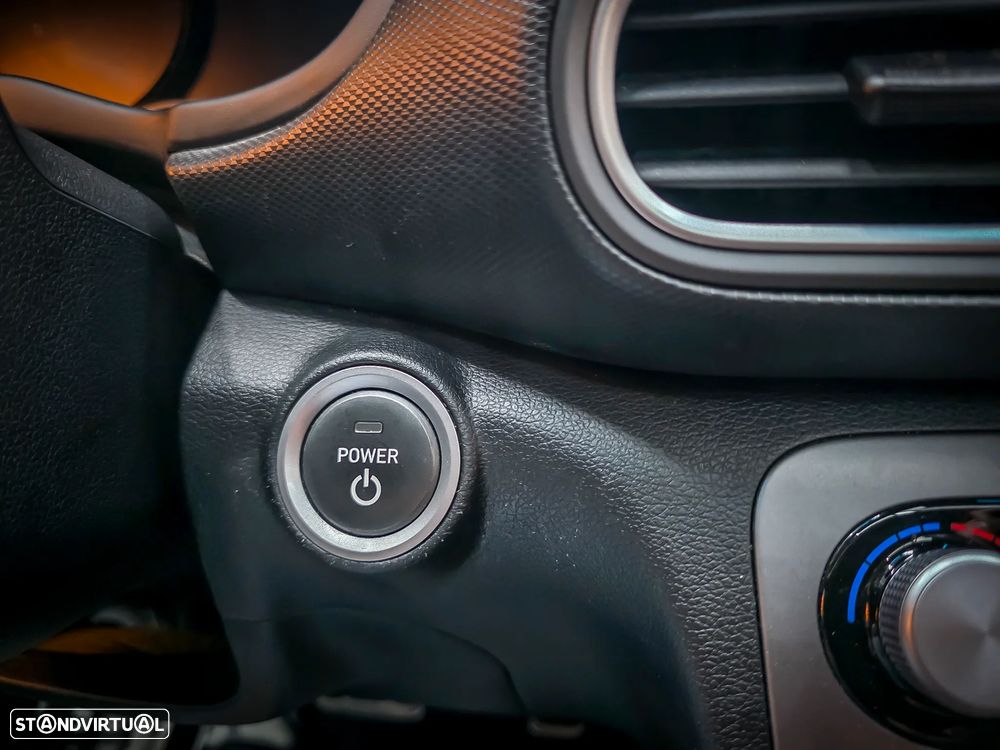 Hyundai Kauai Premium - 32