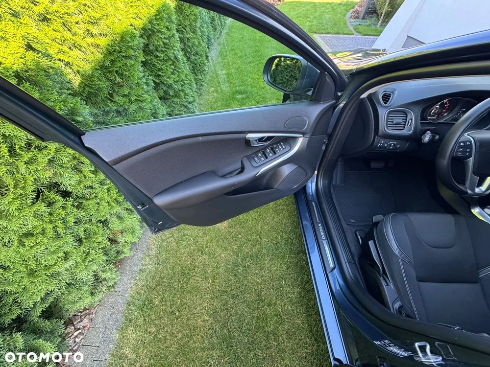 Volvo V40 - 20